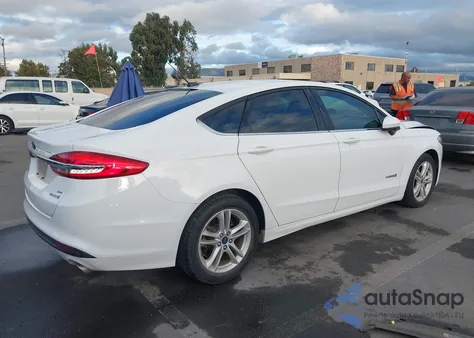 2018 Ford Fusion Hybrid Se из США, поврежденный, VIN 3FA6P0LU0JR284709
